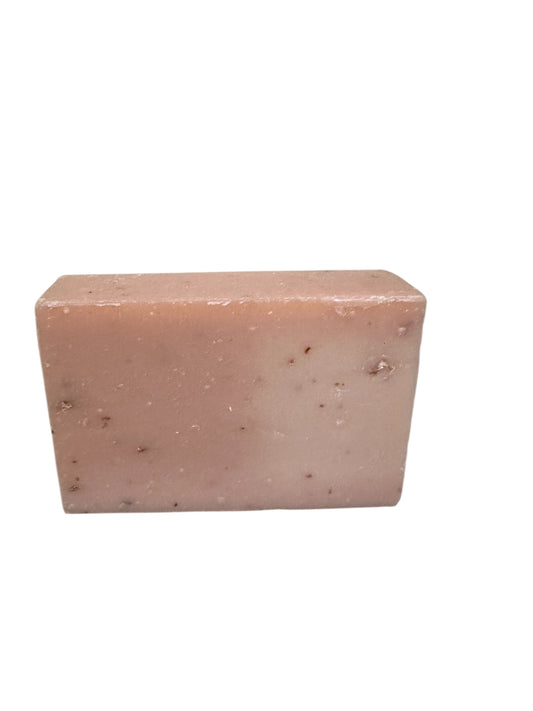 A Slice of Comfort: Our Artisan Oatmeal Milk & Honey Bar